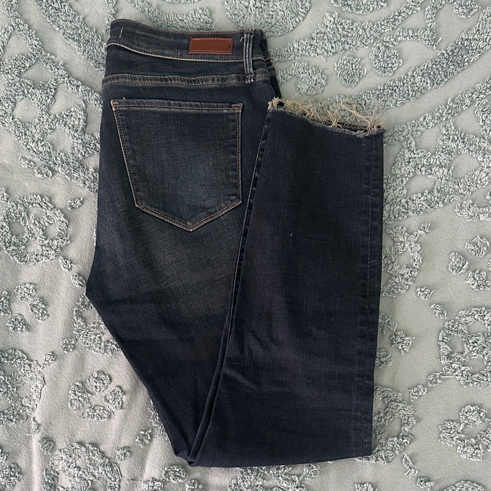 Abercrombie & Fitch Dark Blue Cropped Jeans
